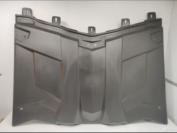 Крыша пластиковая задняя часть на Maverick MAX XRS бу  Крыша пластиковая задняя часть на Maverick MAX XRS бу